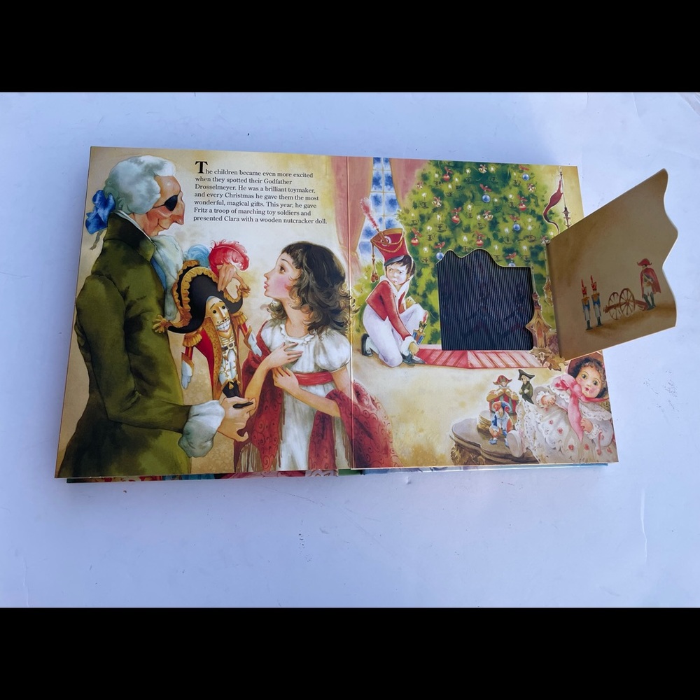Nutcracker interactive‎ book - Picture 5 of 8